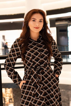 Стильное платье