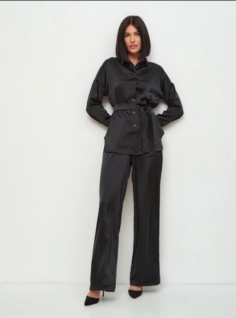 Рубашка с брюками