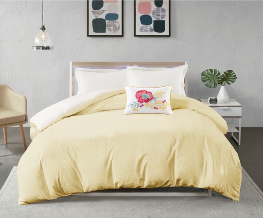 Комплекты постельного белья, полотенца, скатерти