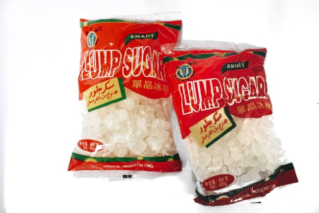 Dates, nuts, cane sugar (packaged)