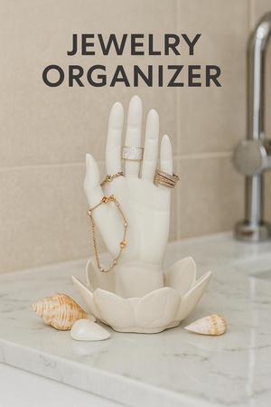 Рука цветок поодставка