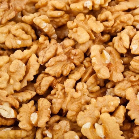 Грецкий орех бабочка (1/2)