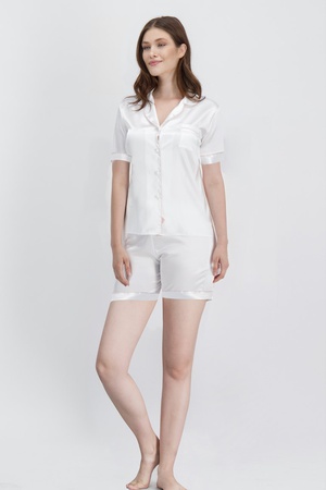 Женское шелковое белье из сатина