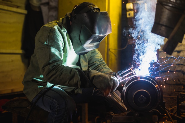 Запасные части для гусеничных тракторов, бульдозеров и экскаваторов