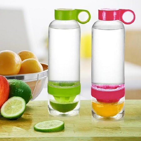 Лимонадная бутылка CitrusZinger для приготовления свежевыжатых соков
