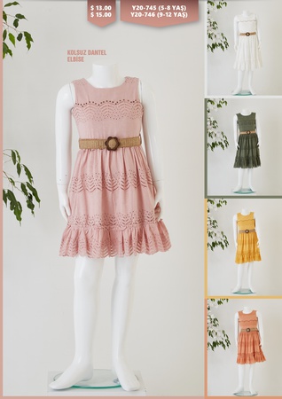 Кружевное платье без рукавов