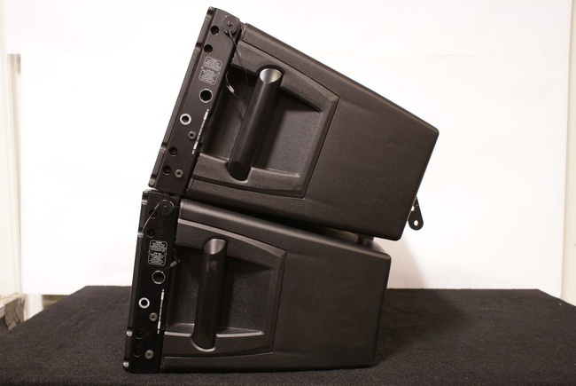 RCF HDL20 A Усиленный динамик с модулем линейного массива мощностью 1400 Вт