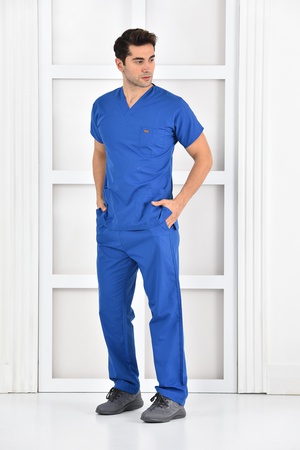 Erkek tıbbi cerrahi üniforma