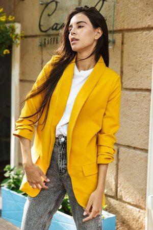 Kısa kollu kadın blazer