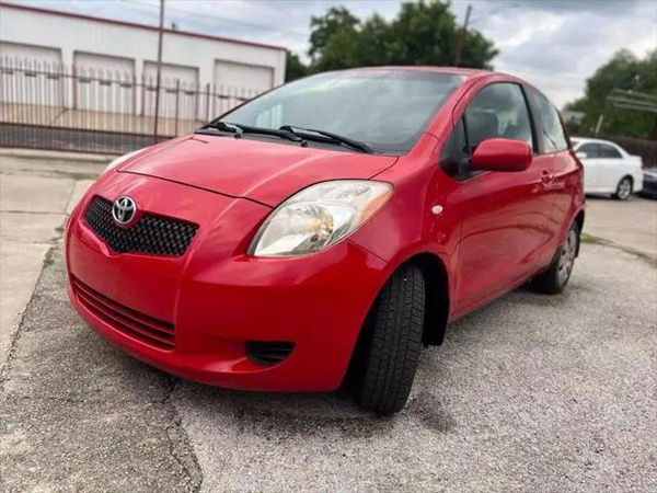 2007 Toyota Vitz Red color