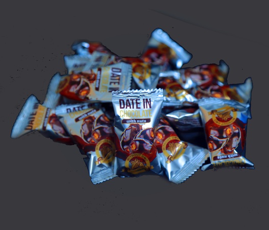 FORTEZZA çikolataları. Bütün kuruyemişler ile bütün kuru meyveler, en kaliteli çikolata sosu.