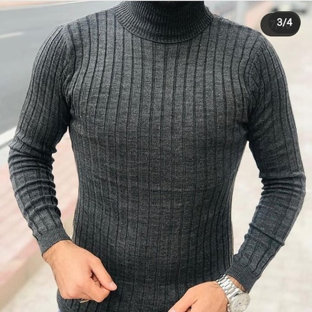 Свитер с длинными рукавами