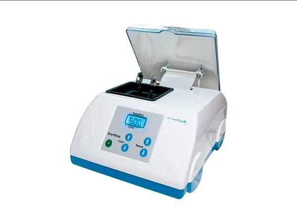 Микроскоп Б-190ТБ с цифровой камерой и планшетом в комплекте.