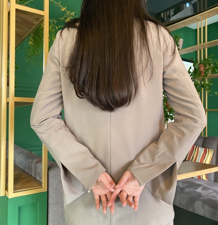 Костюм с жакетом прямого кроя