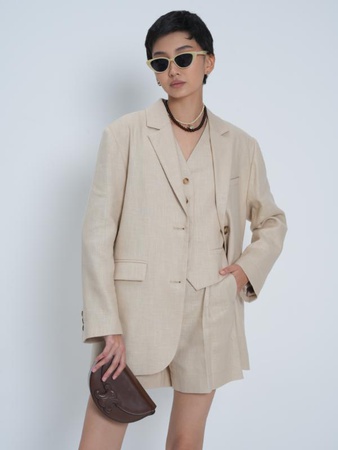 Деловой костюм-тройка П-117