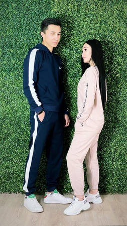 Kadınlar için spor giyim