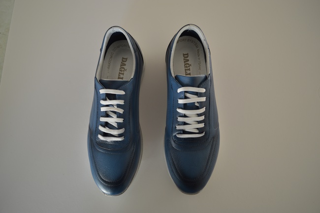 ГОРНАЯ СПОРТИВНАЯ КОЖАННАЯ ОБУВЬ 571