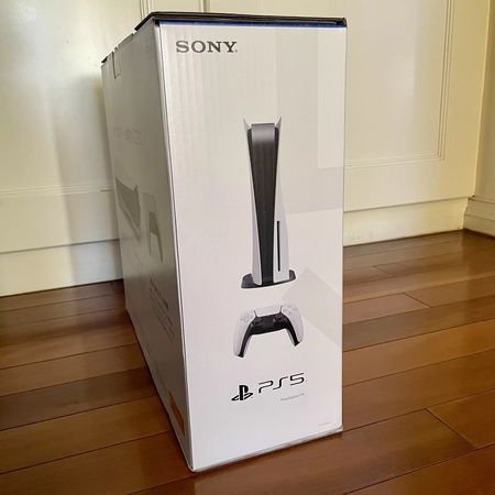 Sony PlayStation 5 console cfi-1200A01 Disc Edition