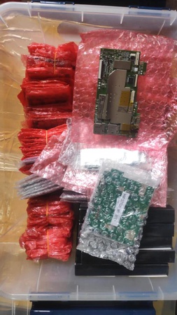 Смартфоны и запчасти