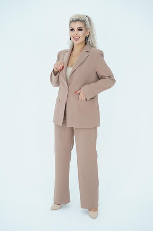 Костюмы классические