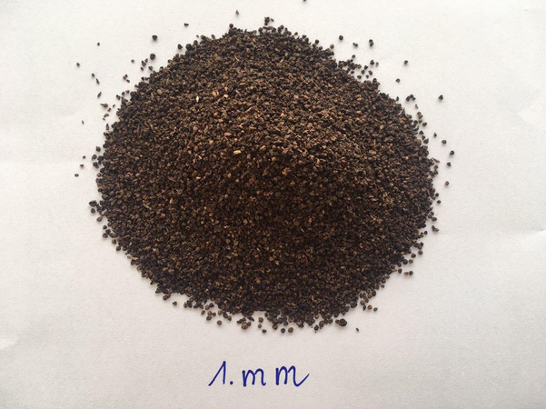Baharatlar karabiber. En yüksek kalitede kurutulmuş gevşek karabiber. Vietnam'da üretildi.
