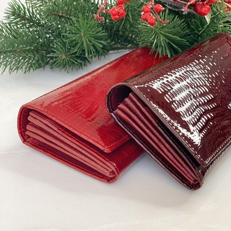 Кошельки из натуральная кожи