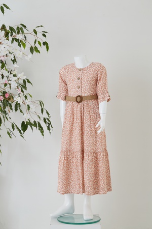 платье с рукавами