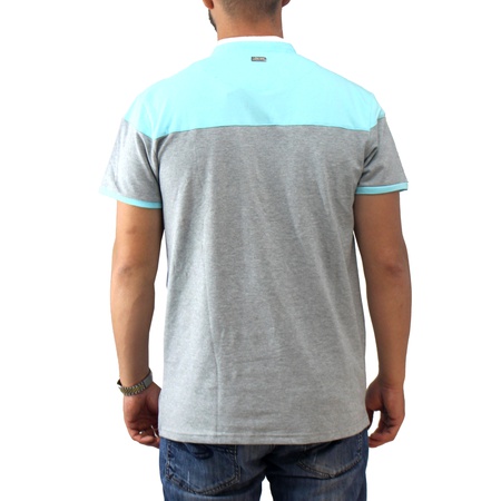 Turkuaz şeritli gri t-shirt