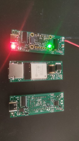 تسجيل البيانات. تصميم ثنائي الفينيل متعدد الكلور. مسجل البيانات. جمع البيانات. ميزان الحرارة. جهاز قياس الرطوبة