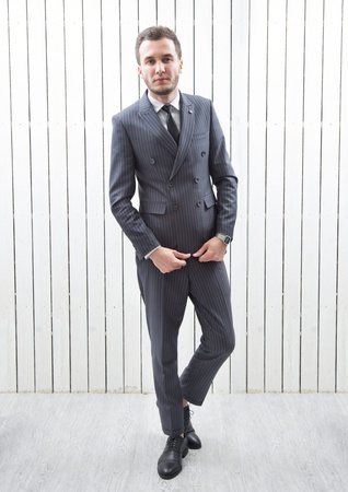 Мужские костюмы