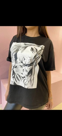 Стильные футболки