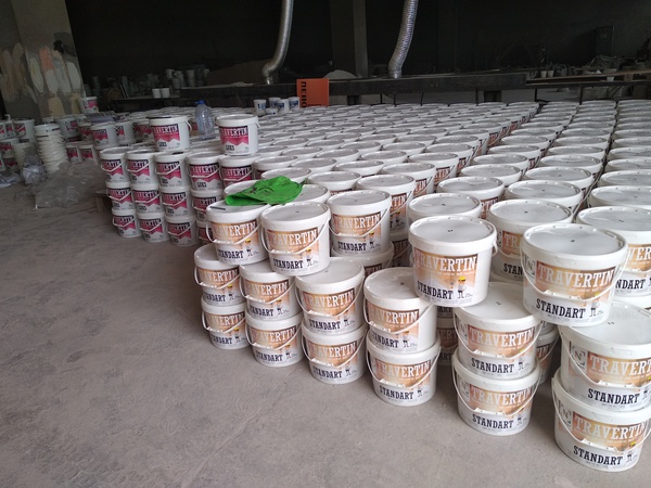 Liquid travertine, mineral chips, flock