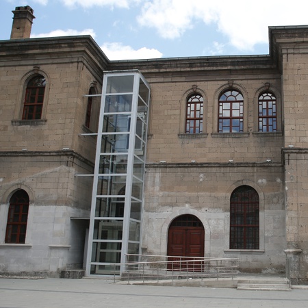 Стальные конструкции подъемника