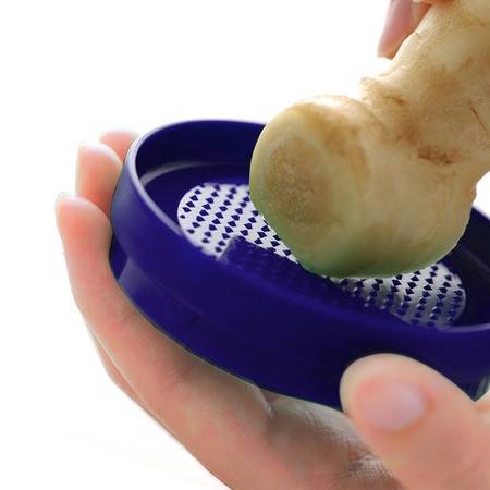 8&#39;i 1 arada ataşmanlı mutfak robotu &quot;Şişe&quot;