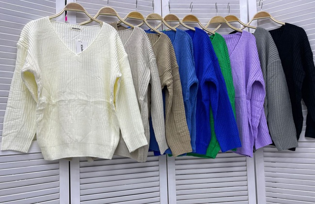 Свитер из качественной вязки