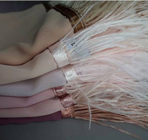 шарфы со страусиными перьями