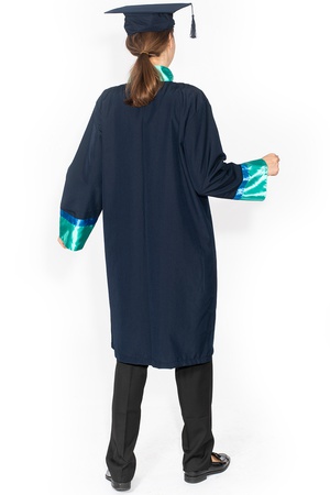 Üniversite akademik doktora kıyafeti ve mezuniyet cübbesi/elbisesi