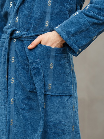 Махровый халат с принтом