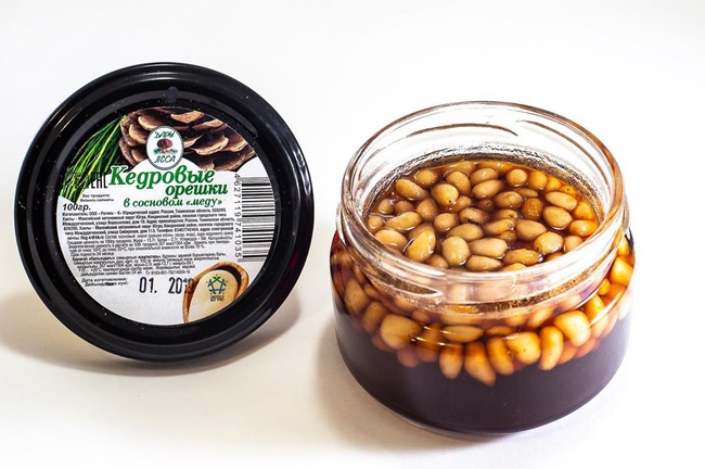 Кедровые орешки в сосновом меду из Сибири