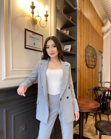 Костюм классика