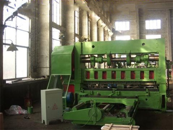 Expanded Expanded Sheet Machine