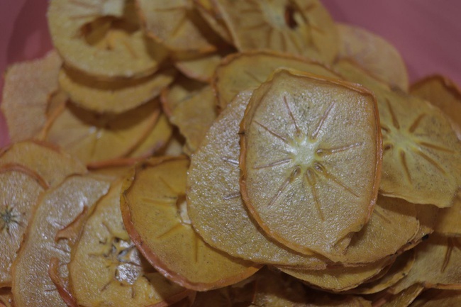 Doğal Trabzon hurması cipsleri