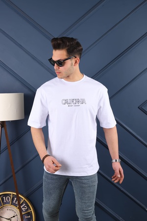 Мужская футболка оверсайз