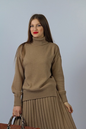 Костюм с юбкой плиссе