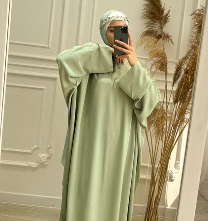 Женская мусульманская одежда