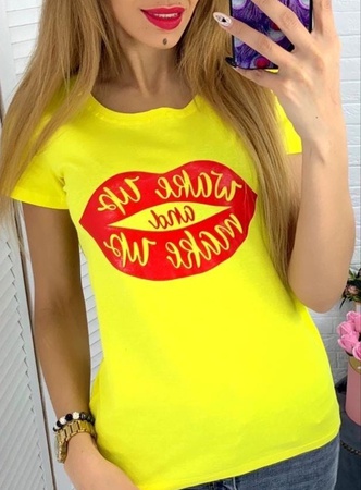 Футболки женские