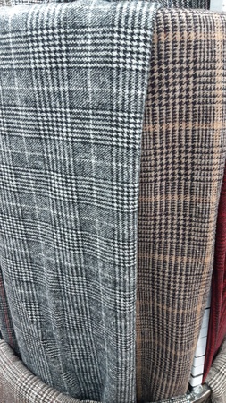 Tweed houndstooth pattern