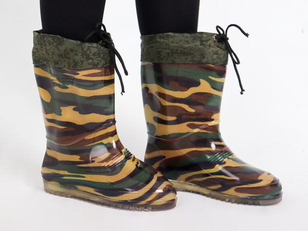 Erkekler ve çocuklar için lastik çizmeler