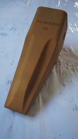 Komatsu bucket teeth 175-78-31230,175-78-31230TL,175-78-31232,D85-A,9U-9694,175-78-21693,195-78-21320,195-78-29140,195-78-71320SH,195-78-21331,195-78-21333HD,195-78-21330,195-78-71320,195-78-21331L,232-70-13130