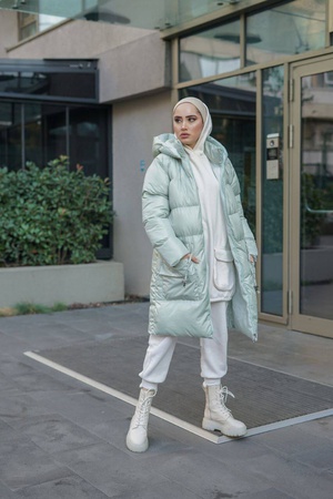 Дутое пальто